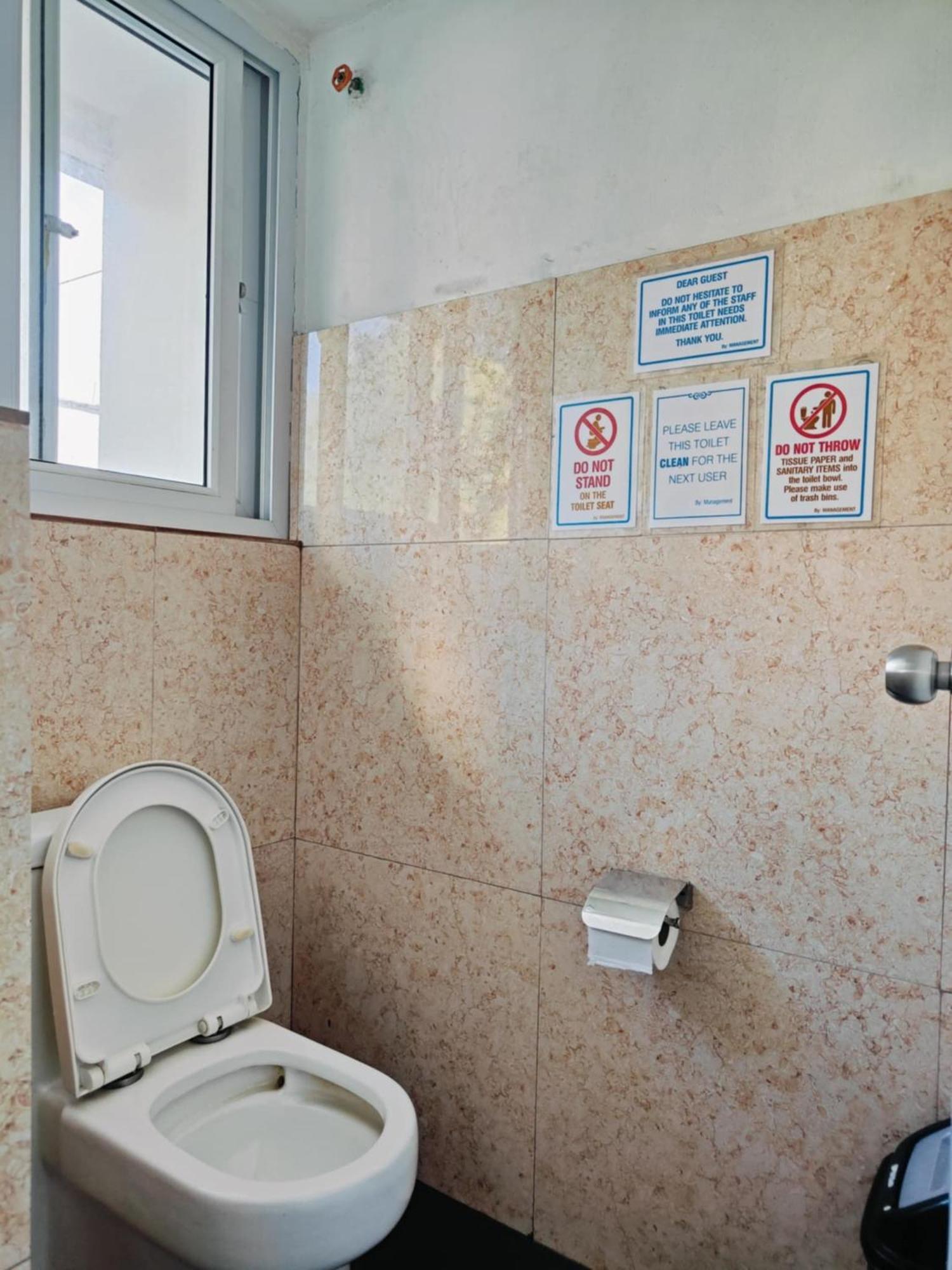 Malate Guest house 2*